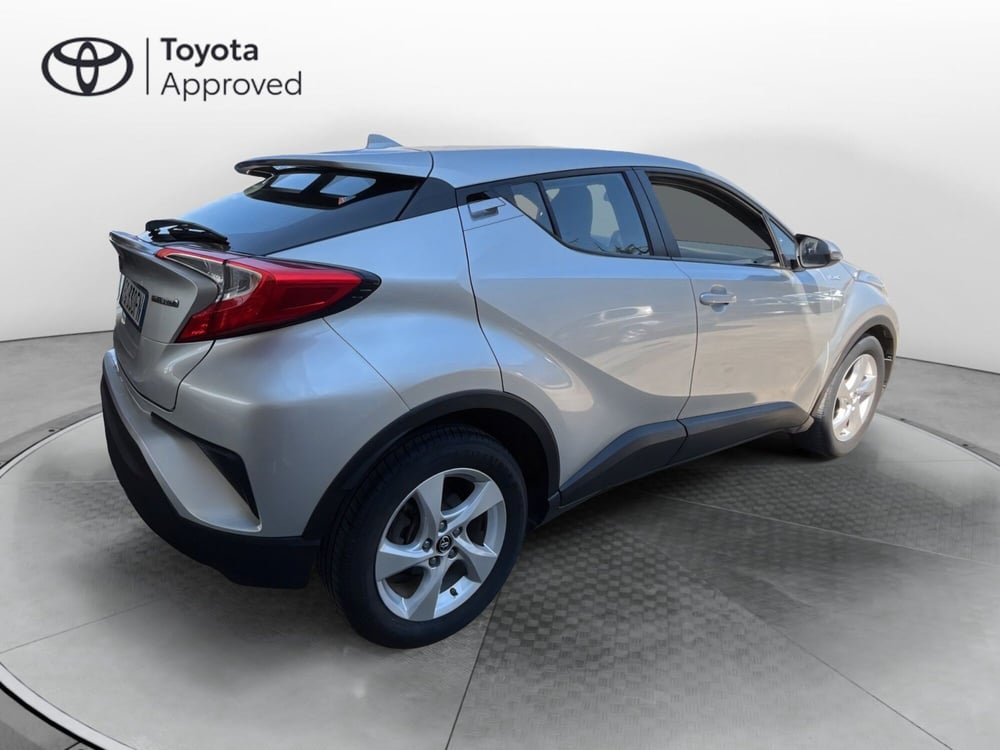 Toyota Toyota C-HR usata a Ragusa (4)