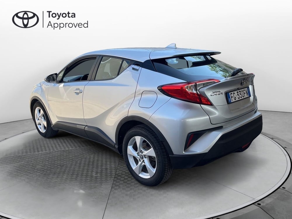 Toyota Toyota C-HR usata a Ragusa (5)