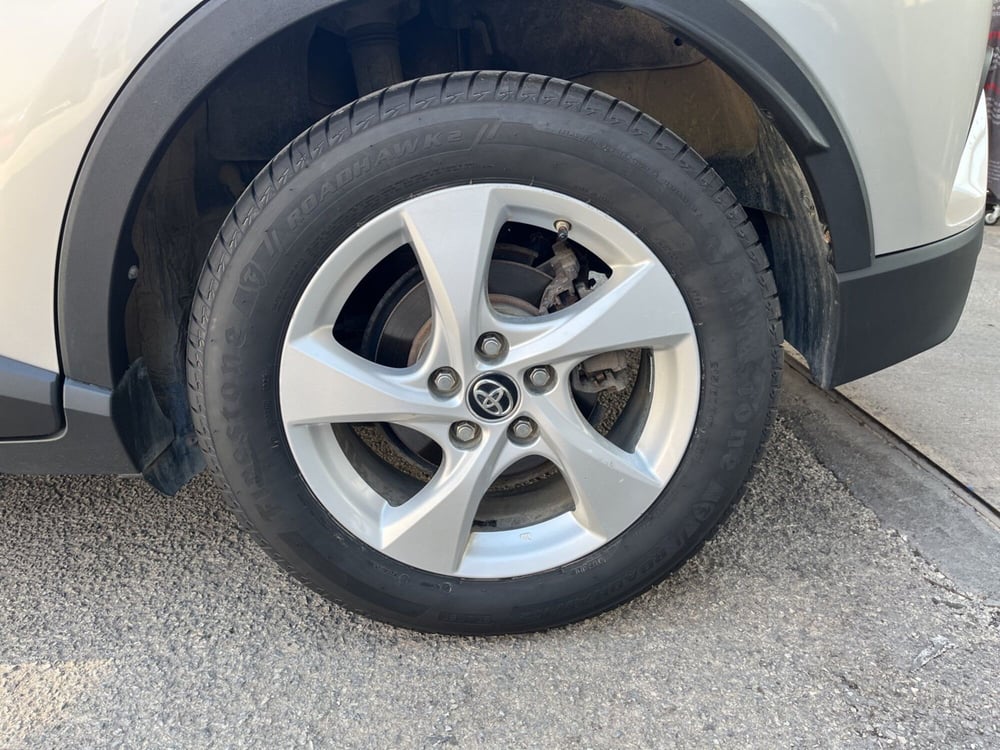 Toyota Toyota C-HR usata a Ragusa (6)