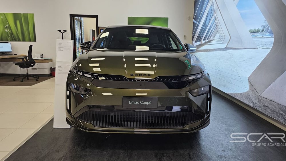 Skoda Enyaq Coupé nuova a Livorno (2)