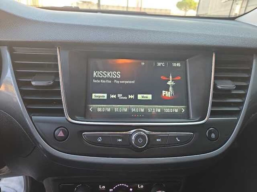 Opel Crossland usata a Siena (10)