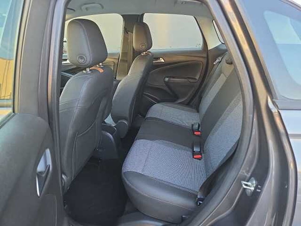 Opel Crossland usata a Siena (18)
