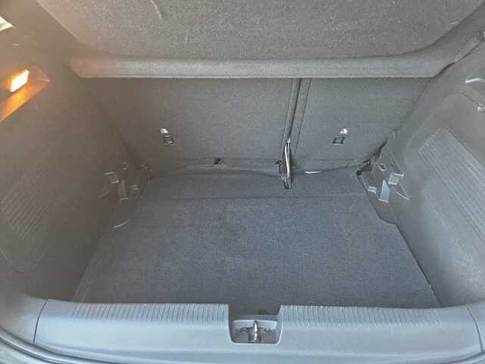 Opel Crossland usata a Siena (19)