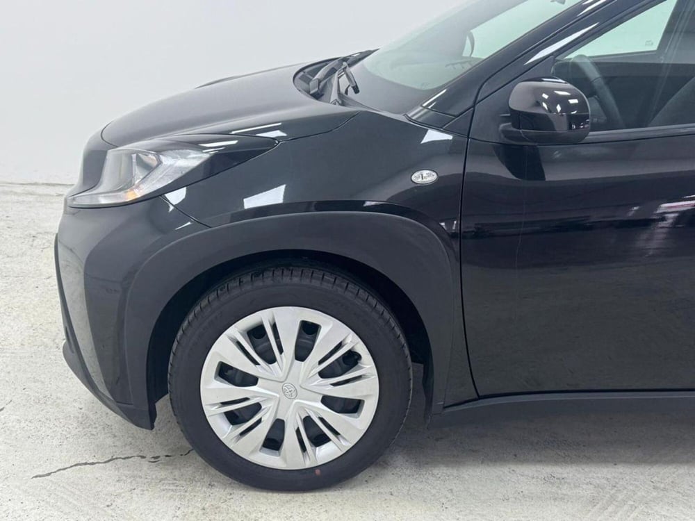 Toyota Aygo X usata a Como (9)