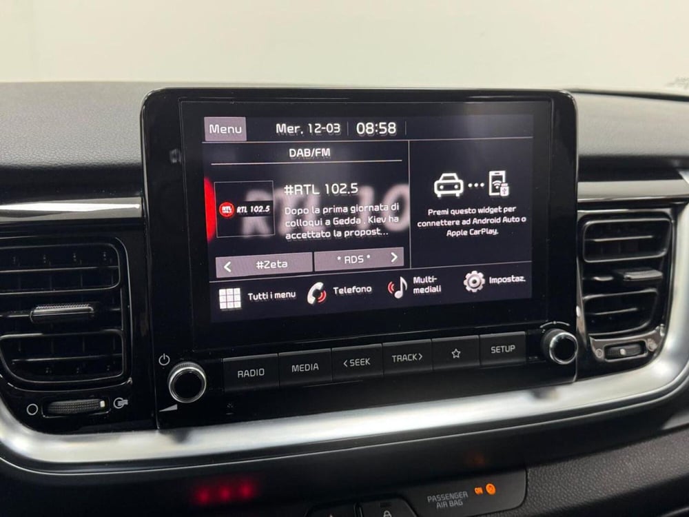Kia Stonic usata a Como (13)