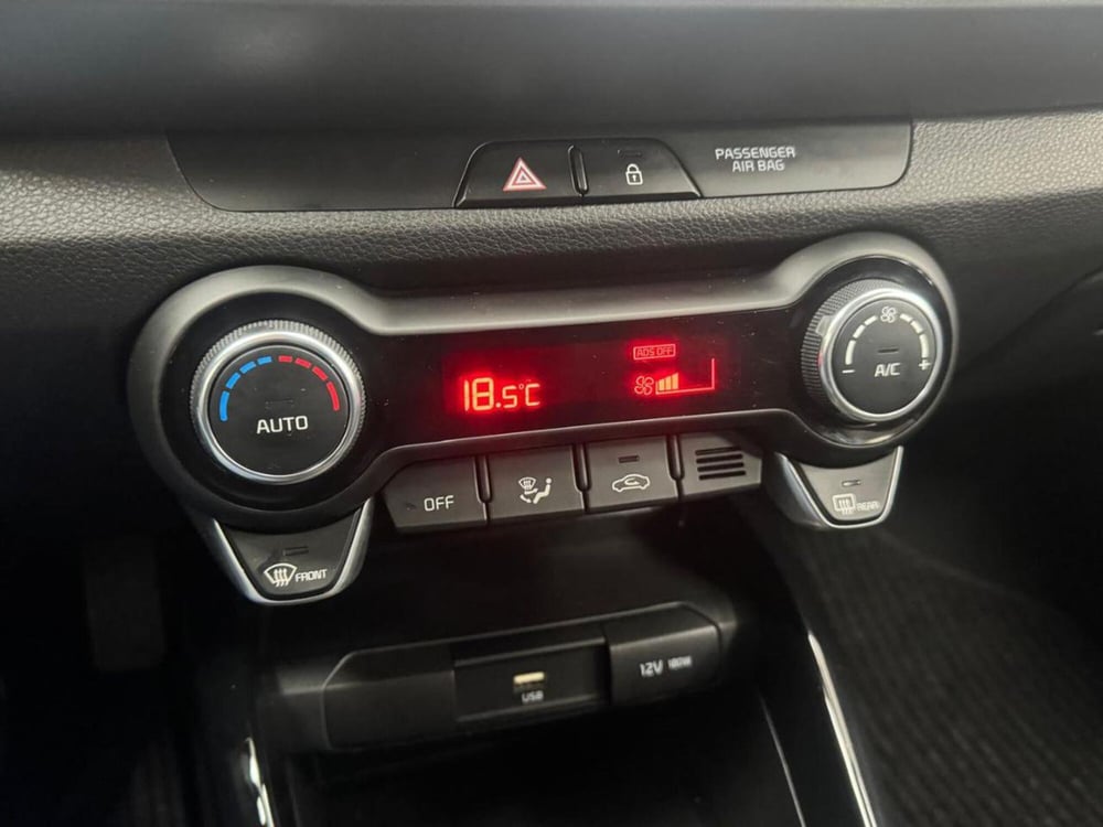 Kia Stonic usata  (16)