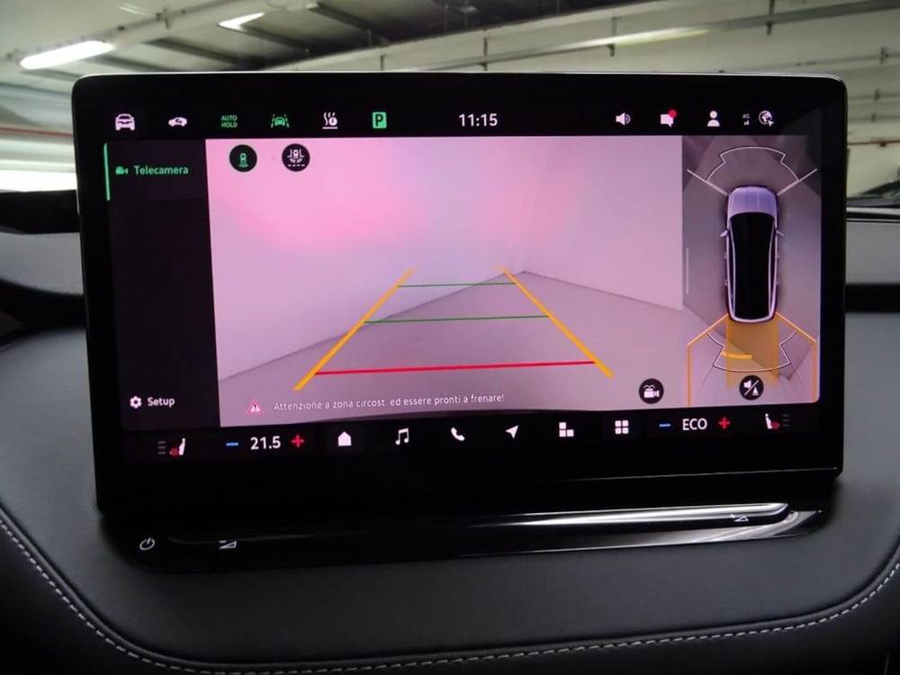 Skoda Enyaq Coupé nuova a Como (13)