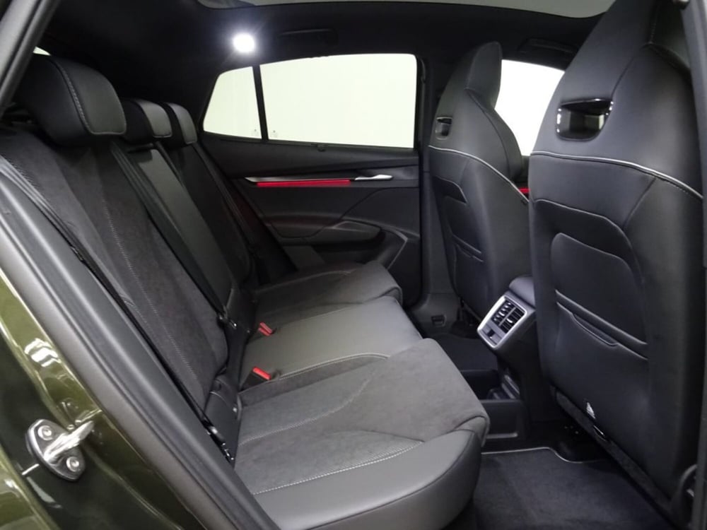 Skoda Enyaq Coupé nuova a Como (5)