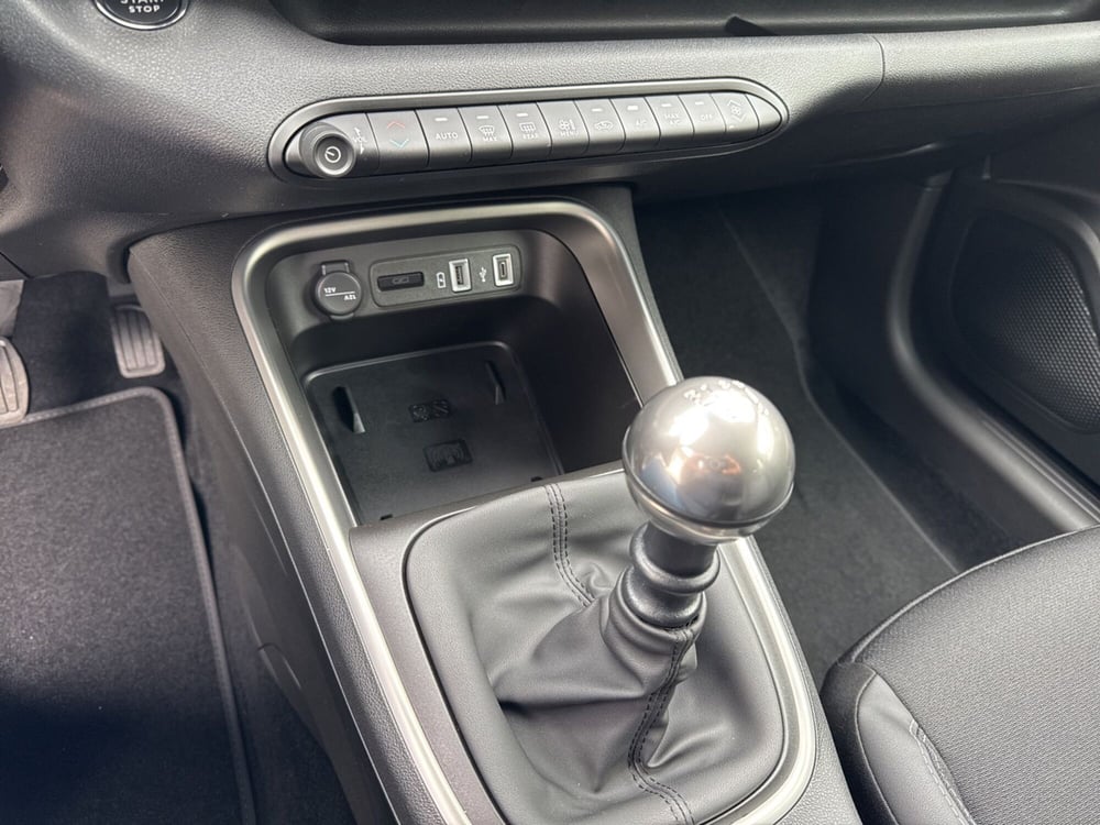 Jeep Avenger nuova  (14)