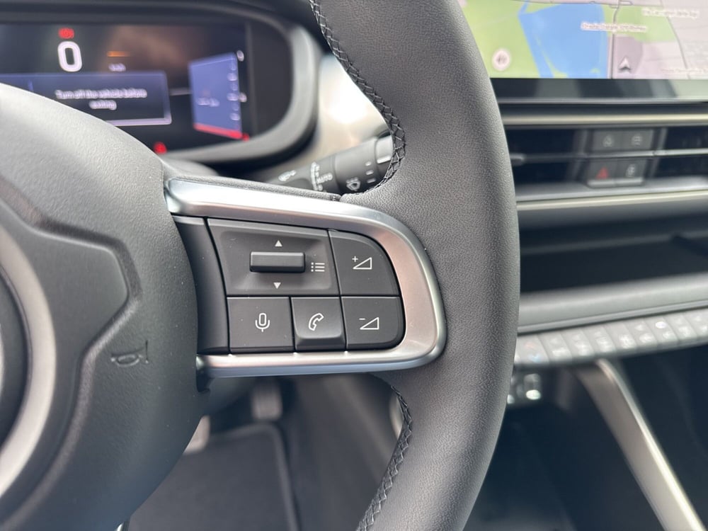 Jeep Avenger nuova  (16)