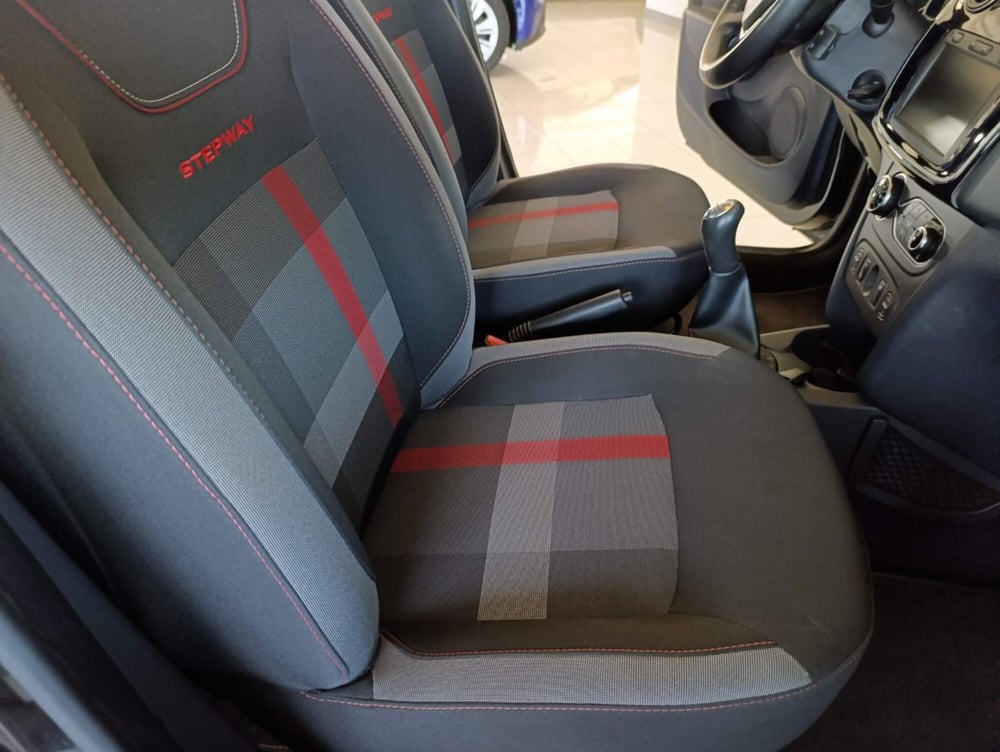 Dacia Sandero usata a Ferrara (10)