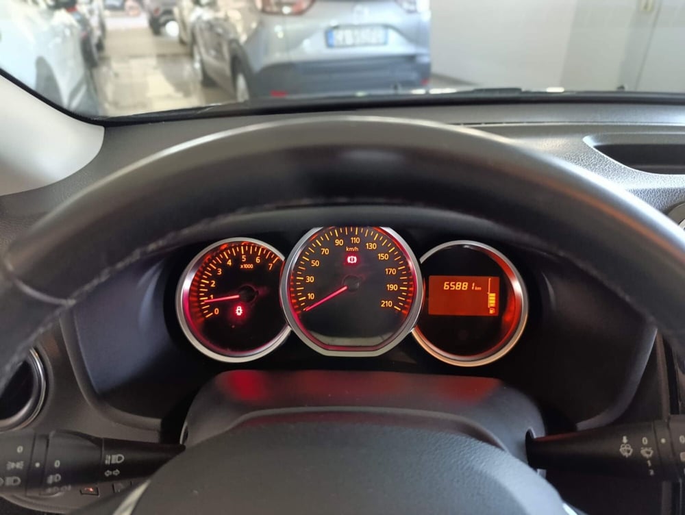Dacia Sandero usata a Ferrara (14)