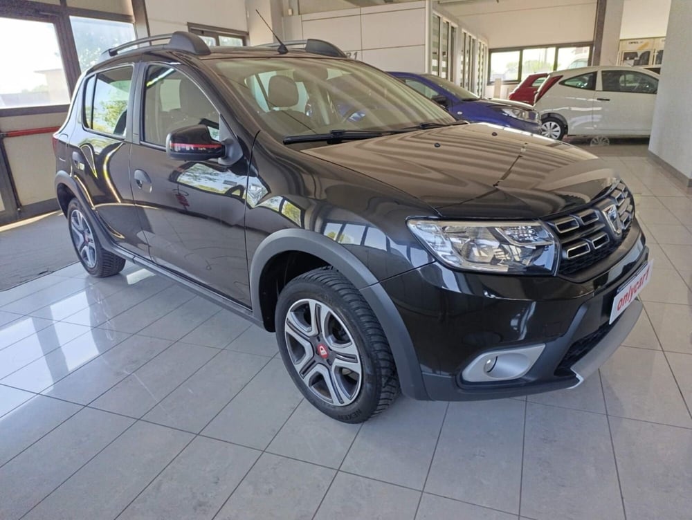 Dacia Sandero usata a Ferrara (2)