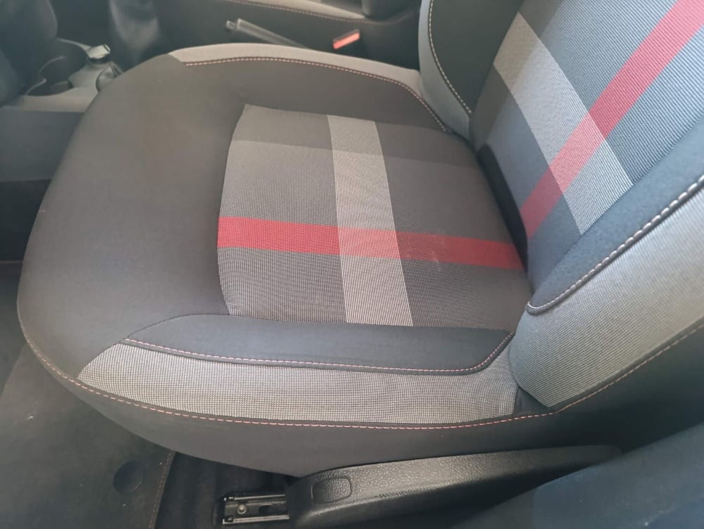 Dacia Sandero usata a Ferrara (8)