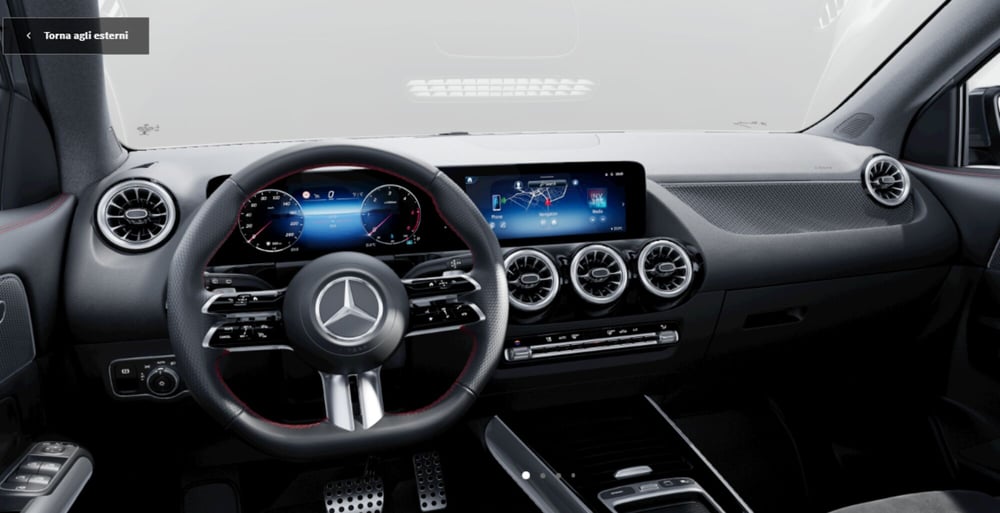 Mercedes-Benz GLA SUV nuova a Trento (5)