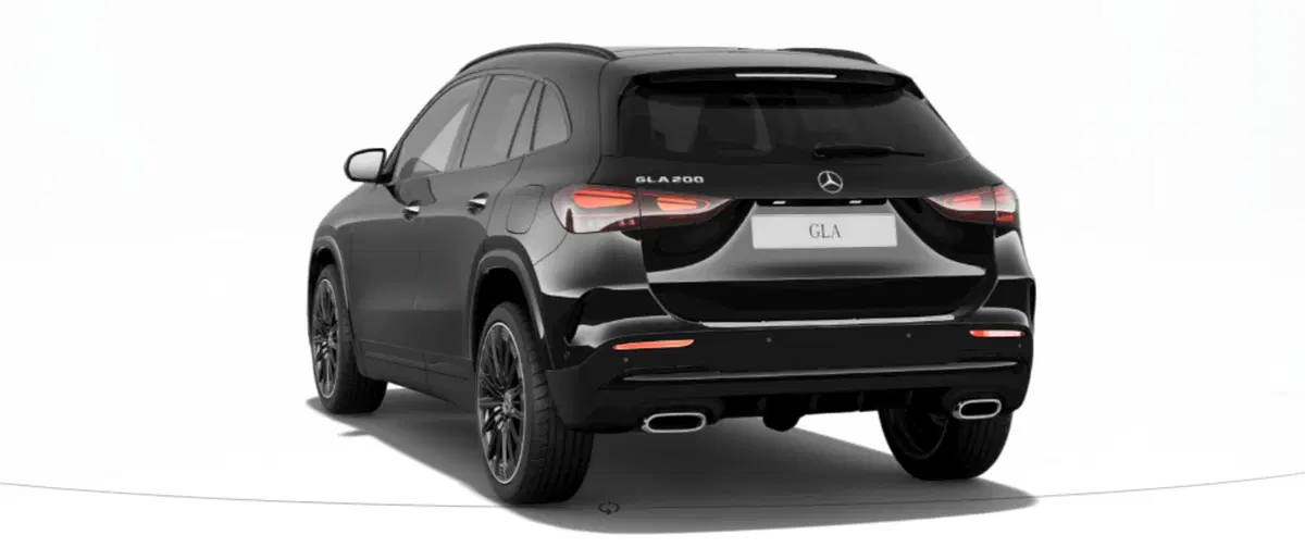 Mercedes-Benz GLA SUV nuova a Trento (2)