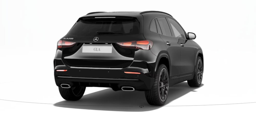 Mercedes-Benz GLA SUV nuova a Trento (3)