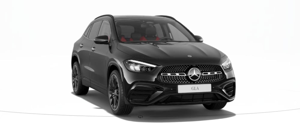 Mercedes-Benz GLA SUV nuova a Trento (4)