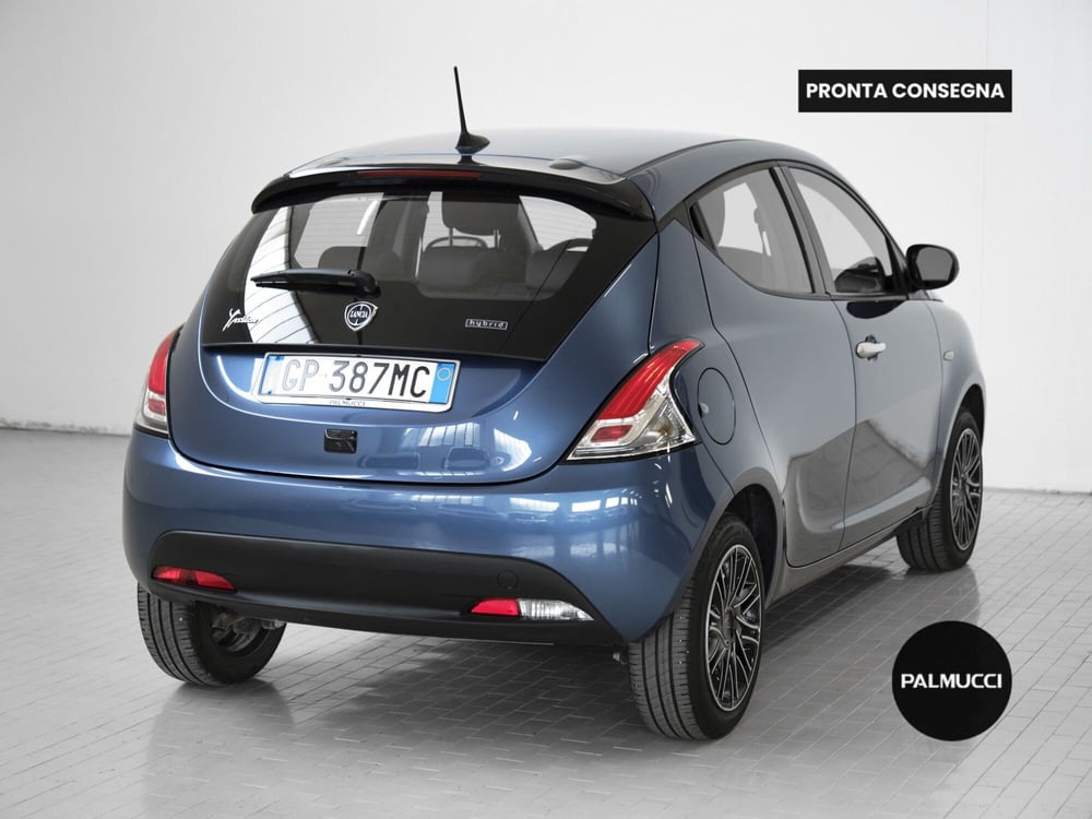 Lancia Ypsilon usata a Prato (5)
