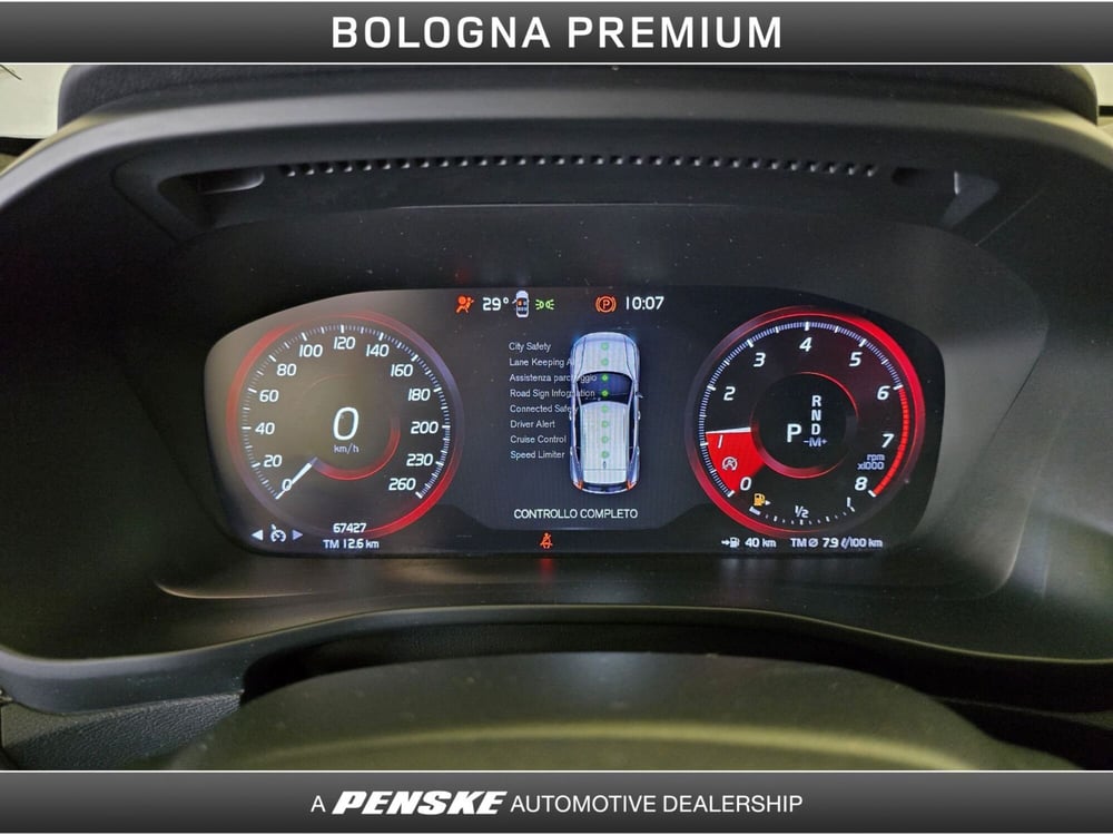 Volvo XC40 usata a Bologna (12)