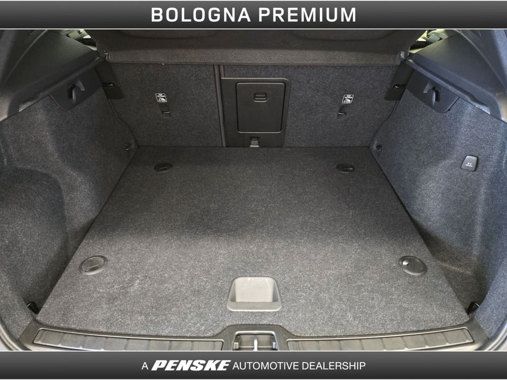 Volvo XC40 usata a Bologna (11)