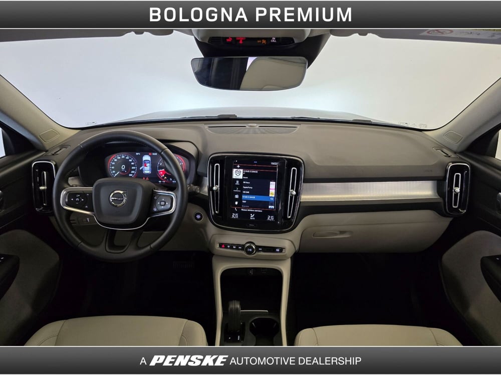 Volvo XC40 usata a Bologna (4)