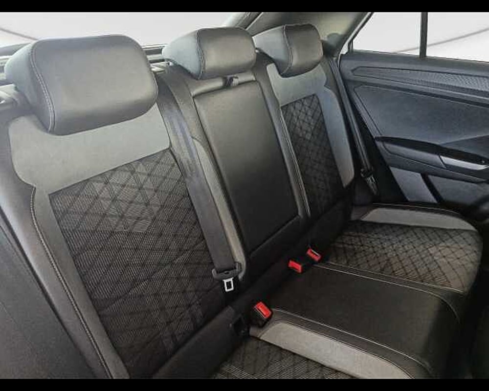Volkswagen T-Roc usata a Roma (9)