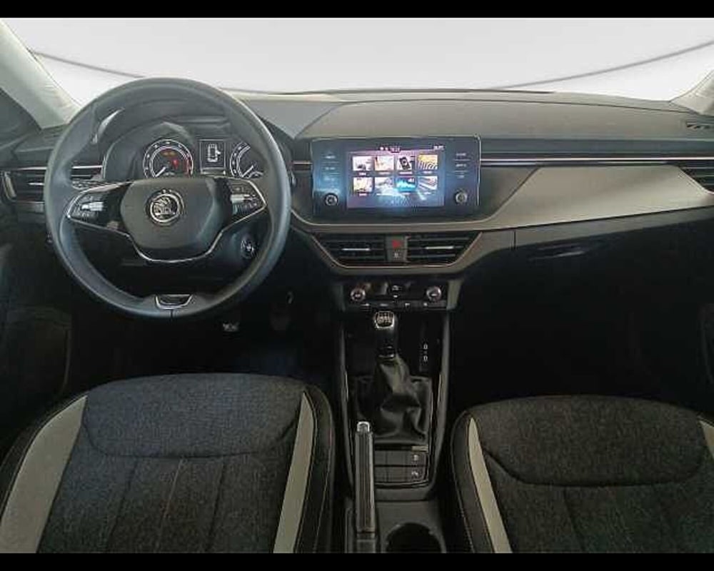 Skoda Kamiq usata a Roma (6)