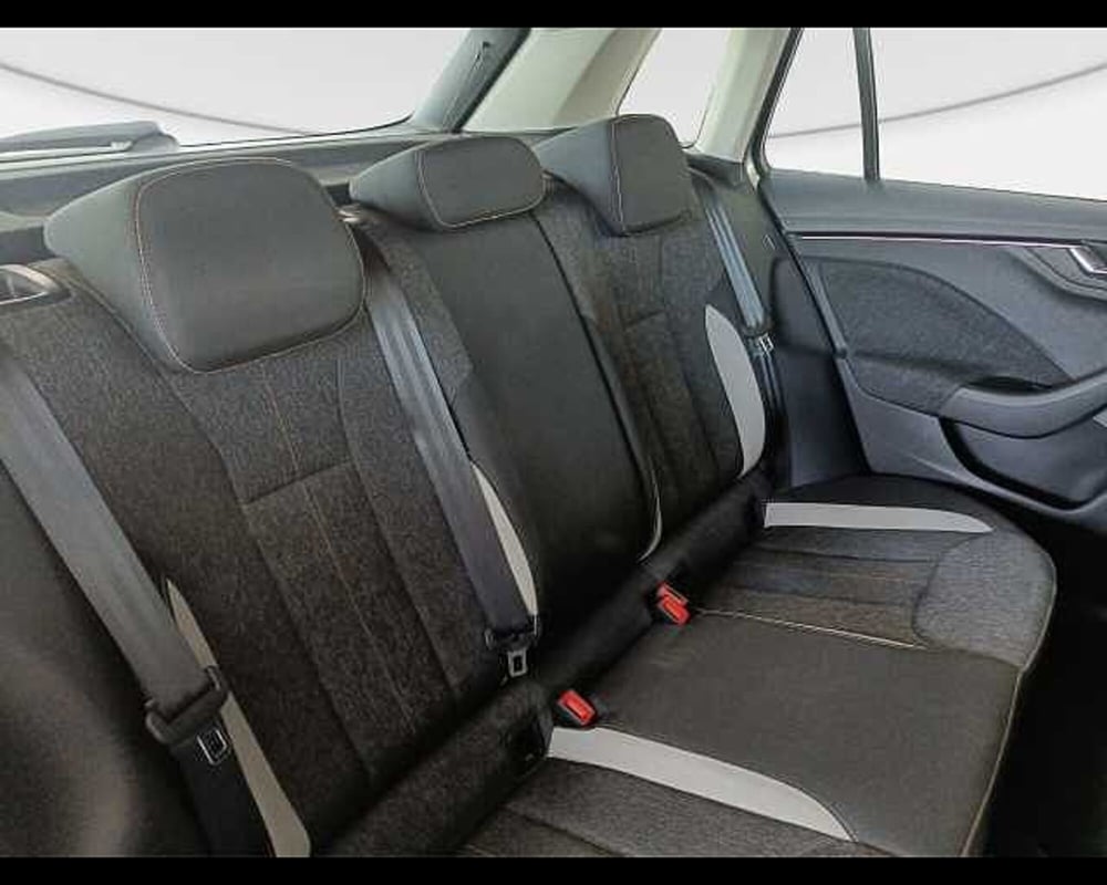Skoda Kamiq usata a Roma (9)