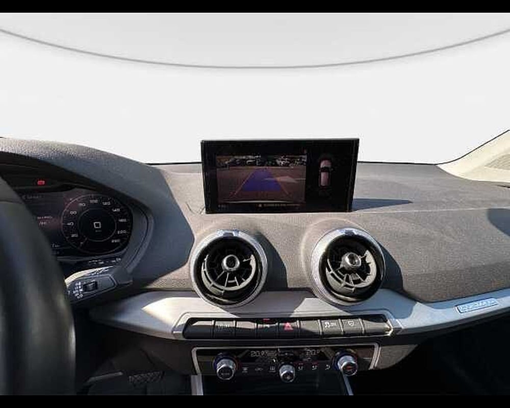 Audi Q2 usata a Roma (10)