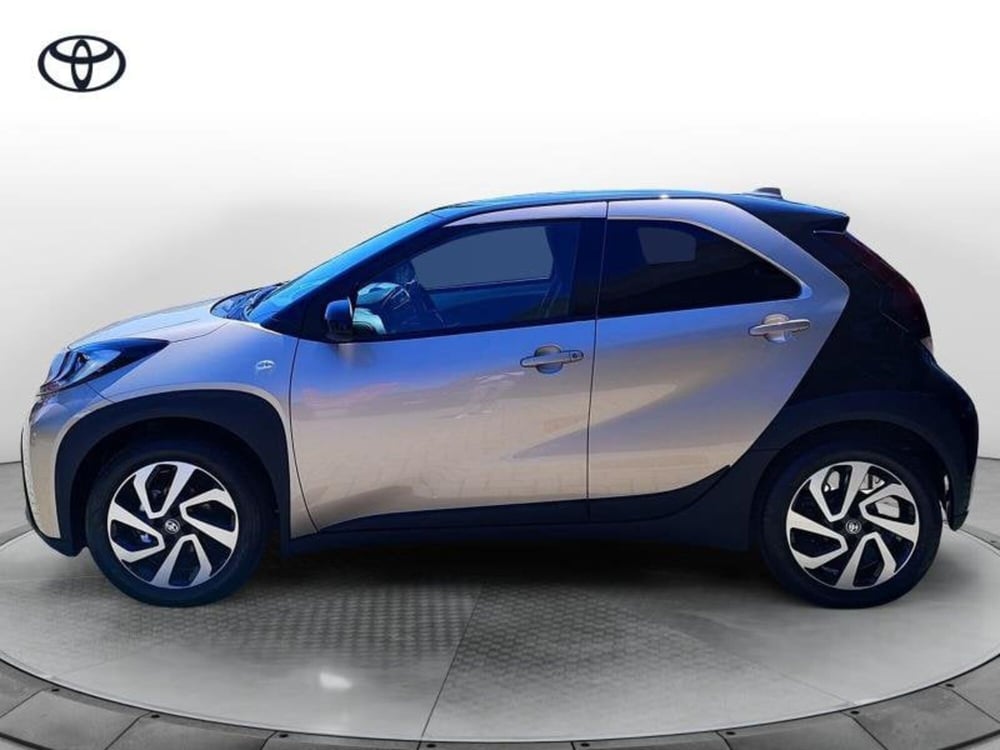 Toyota Aygo X nuova a Perugia (2)
