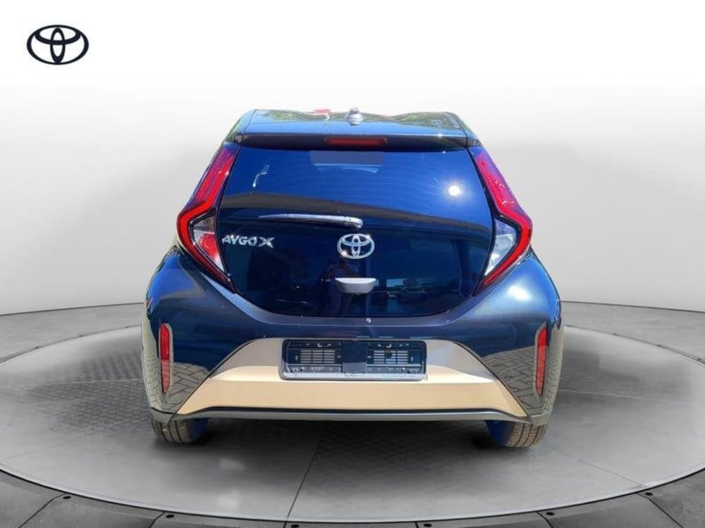 Toyota Aygo X nuova a Perugia (3)