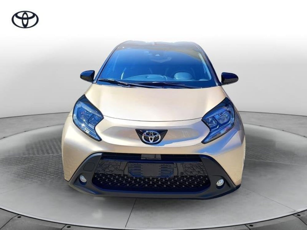 Toyota Aygo X nuova a Perugia (4)