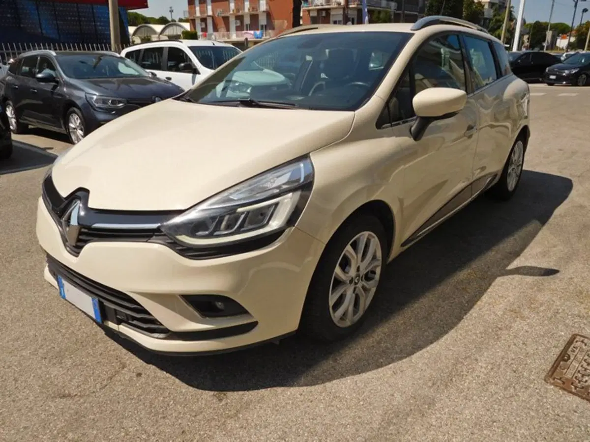 Renault Clio Sporter usata a Rimini