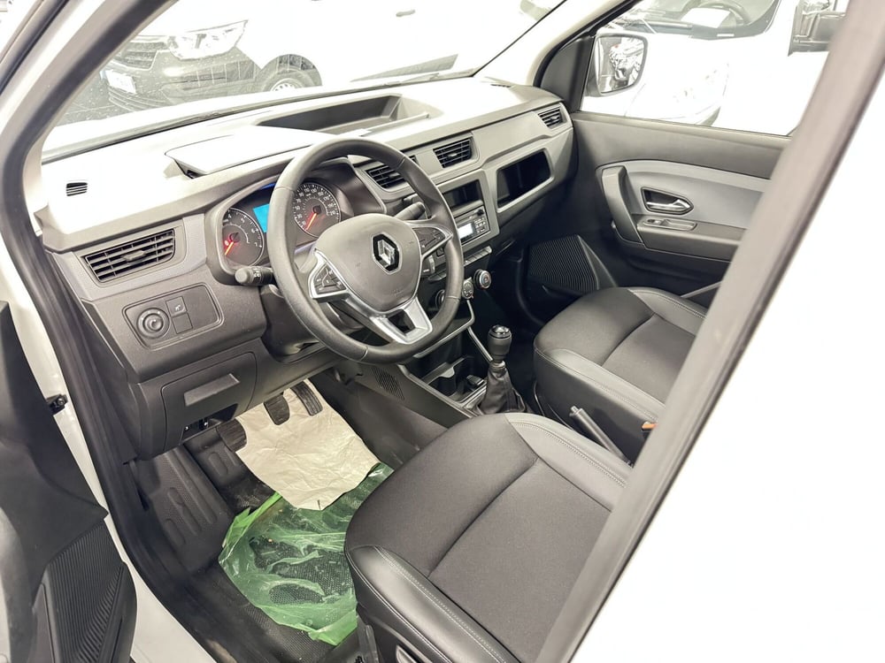 Renault Express nuova a Torino (5)