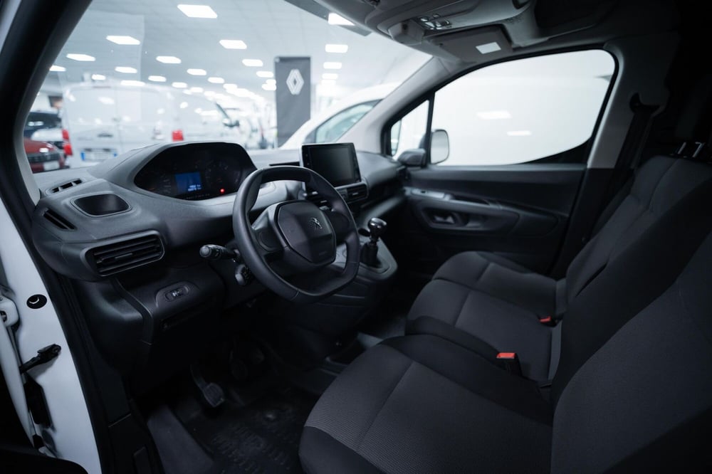 Peugeot Partner Furgone usata a Torino (5)