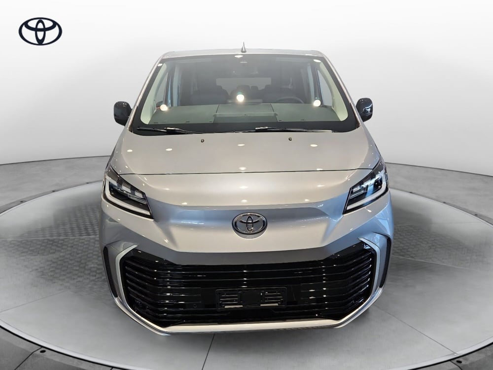 Toyota Proace Verso nuova a Vicenza (2)