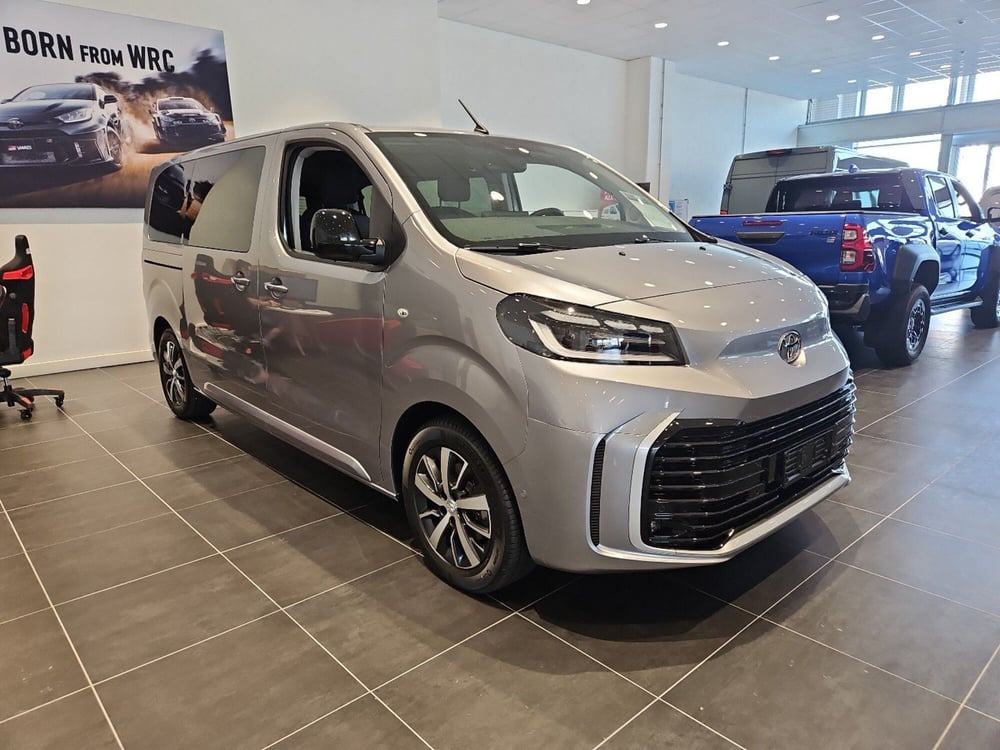 Toyota Proace Verso nuova a Vicenza (5)