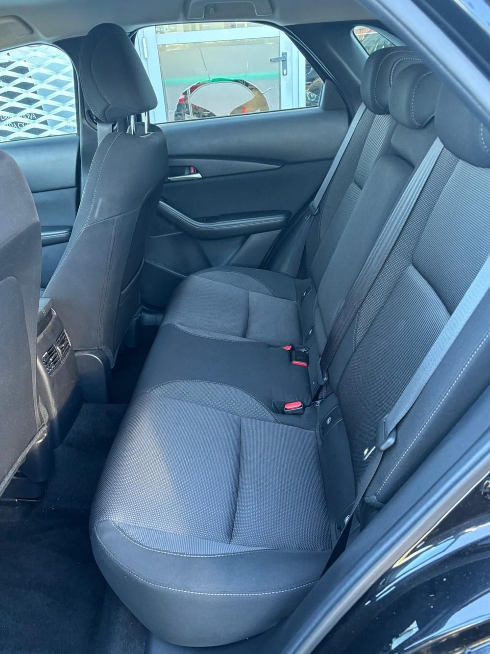 Mazda CX-30 usata a Frosinone (12)