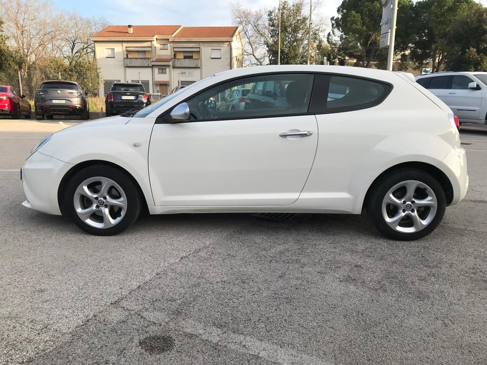 Alfa Romeo MiTo usata a Ancona (8)