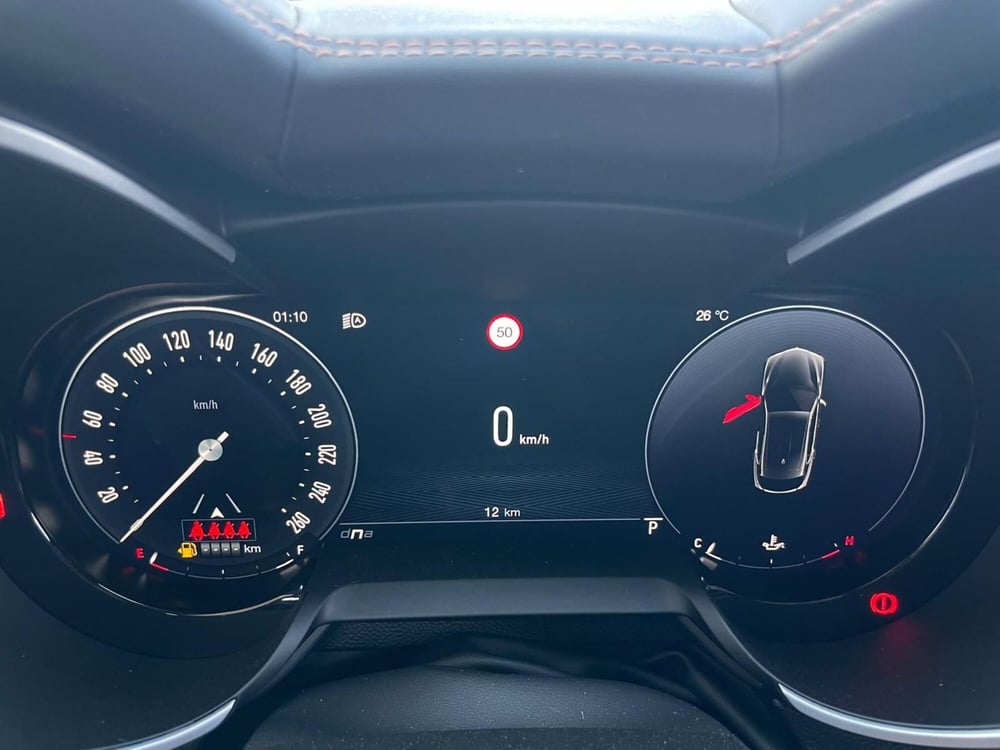 Alfa Romeo Stelvio nuova a Ancona (15)