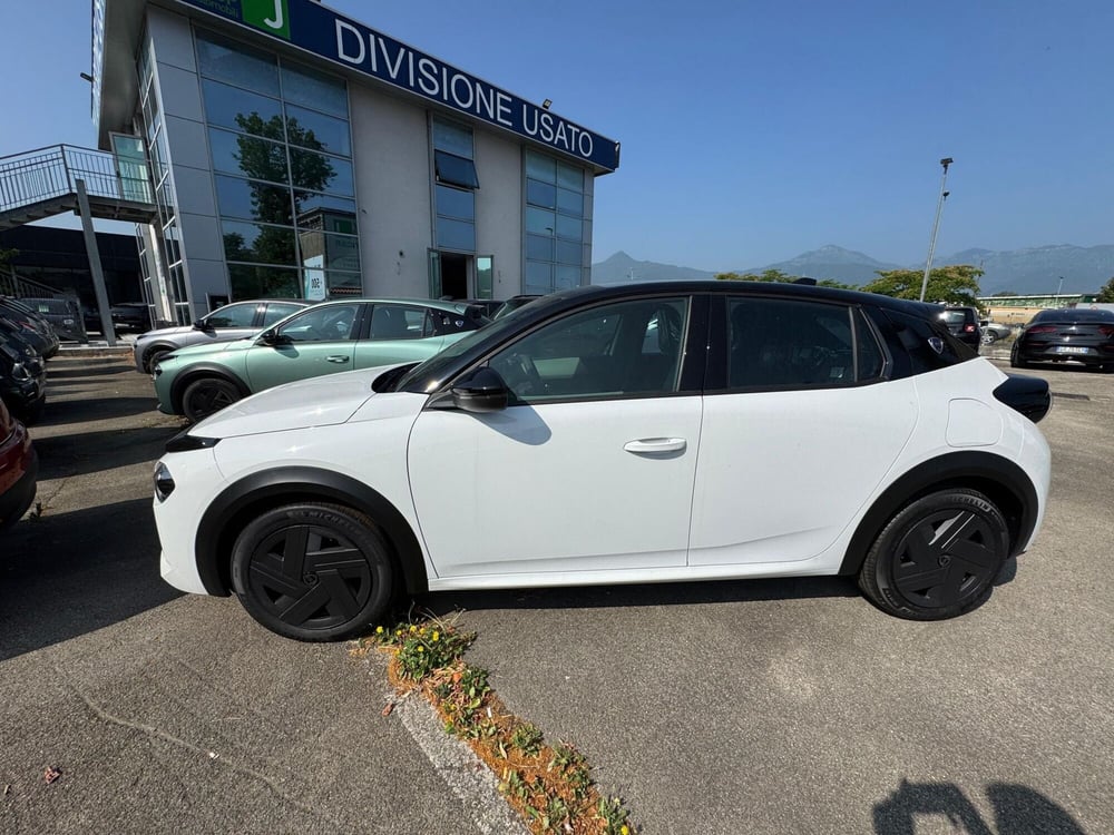 Lancia Ypsilon nuova a Frosinone (4)