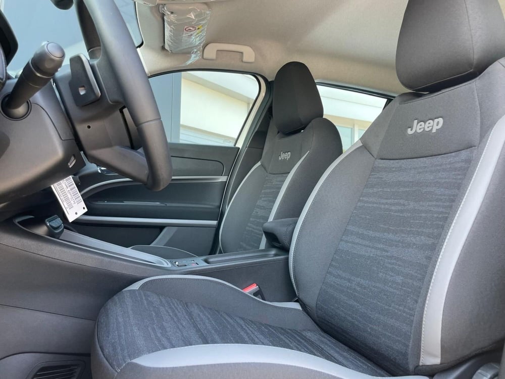 Jeep Avenger nuova a Ancona (11)
