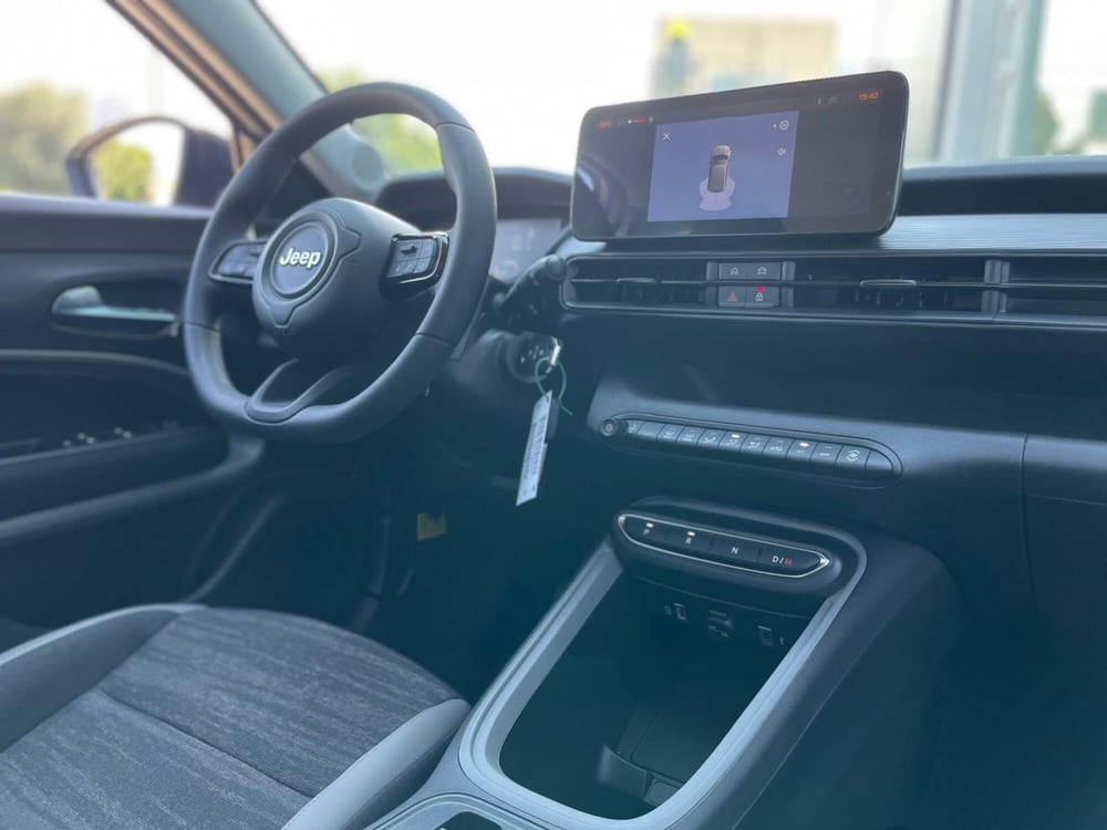 Jeep Avenger nuova a Ancona (19)
