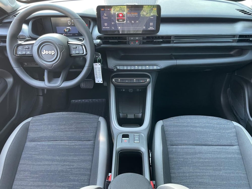 Jeep Avenger nuova a Ancona (11)
