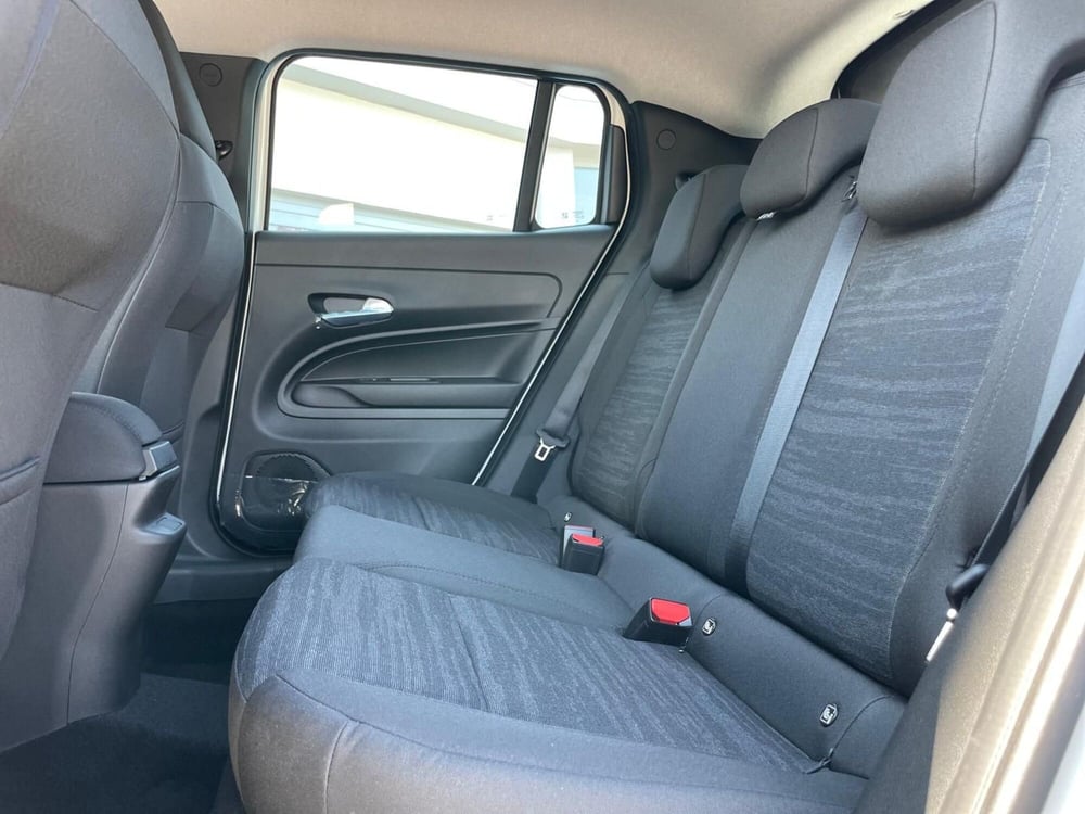 Jeep Avenger nuova a Ancona (20)
