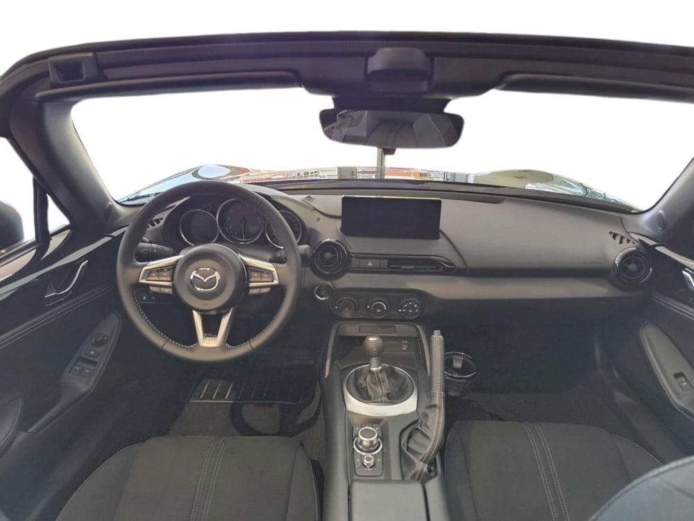Mazda MX-5 nuova a Udine (9)