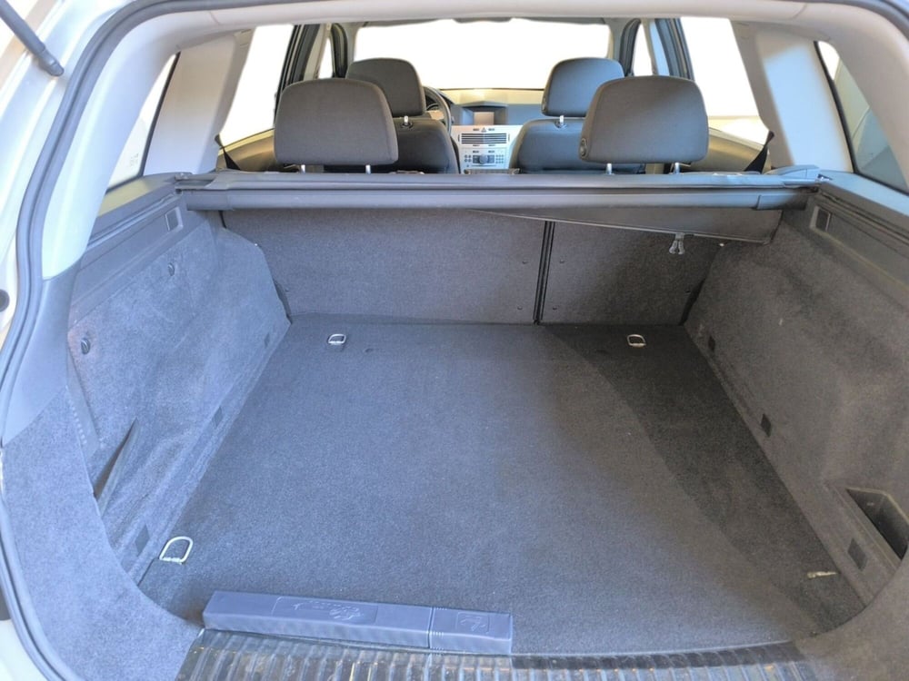 Opel Astra Station Wagon usata a Udine (12)