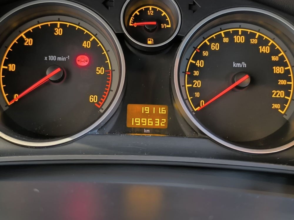 Opel Astra Station Wagon usata a Udine (13)