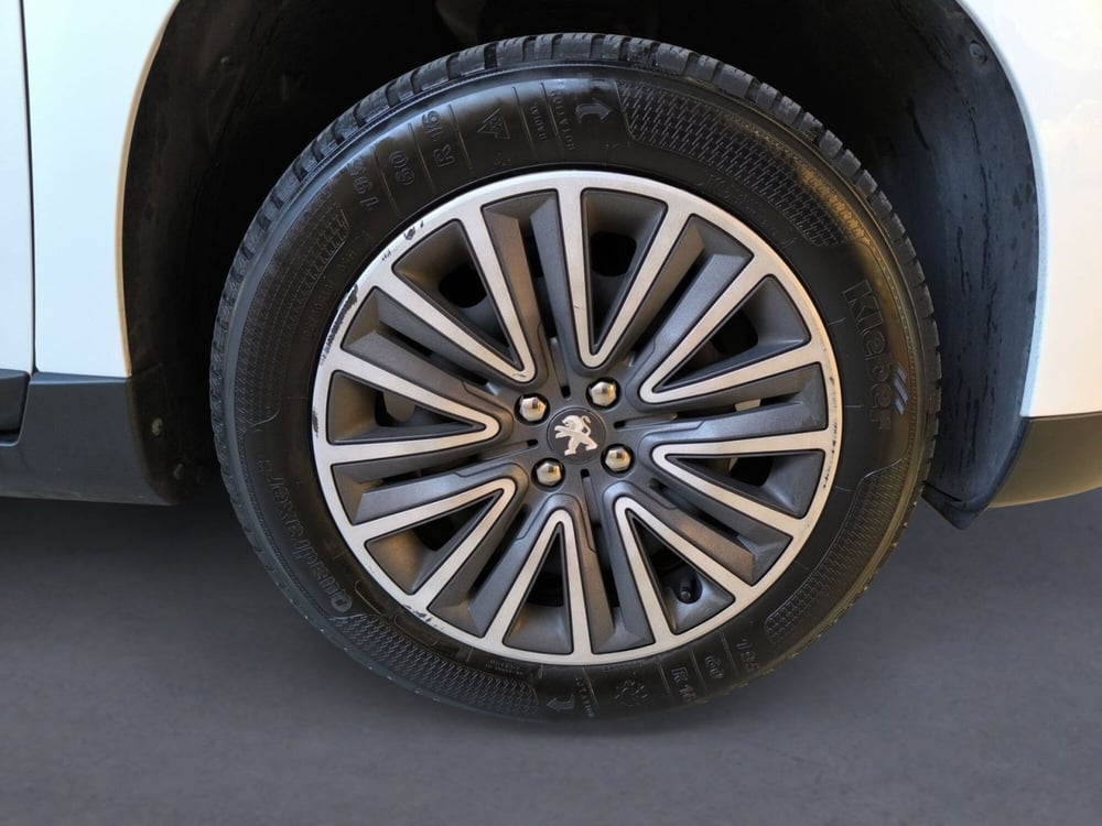 Peugeot 2008 usata a Udine (7)